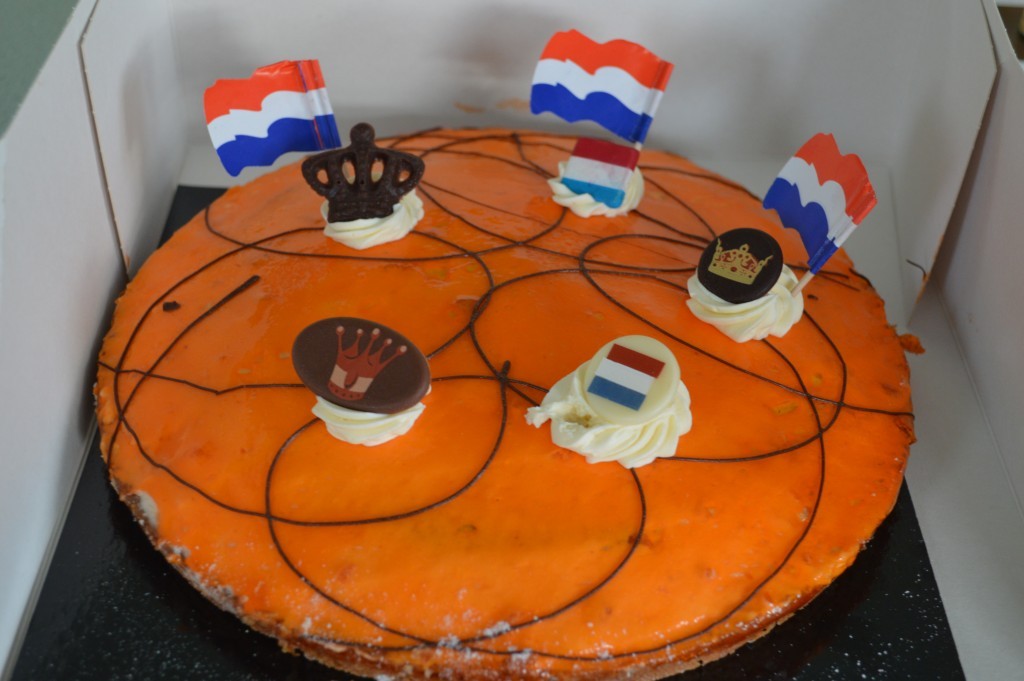 Inzet van het slotduel: een punt koningsdagspelenvlaai of...